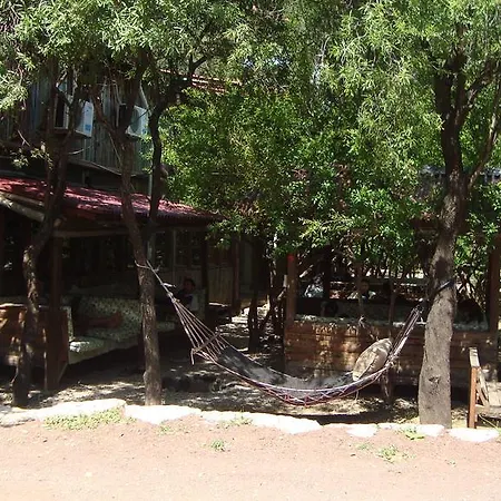 Pensionat Varuna & Restaurant Olympos